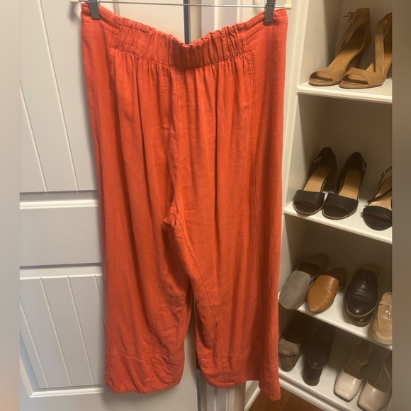 Free People Days End Linen Pull on Pants - Picture 2 of 2